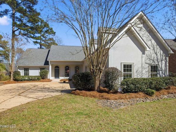 314 Fox Hollow, Canton, MS 39046