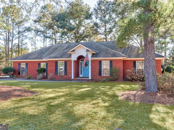 114 Village Drive, Guyton, GA 31312