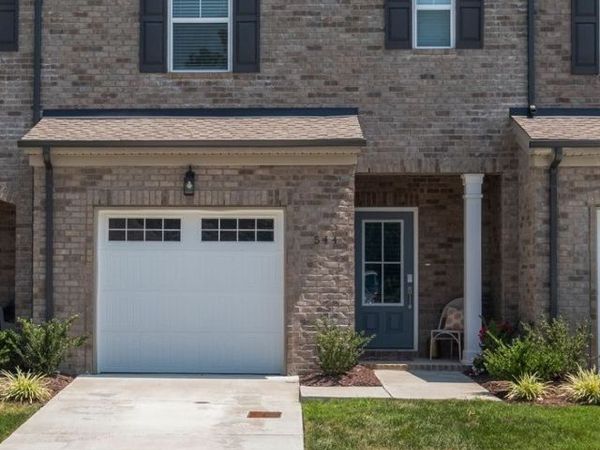 544 Medwyk Dr , Lebanon, TN 37090