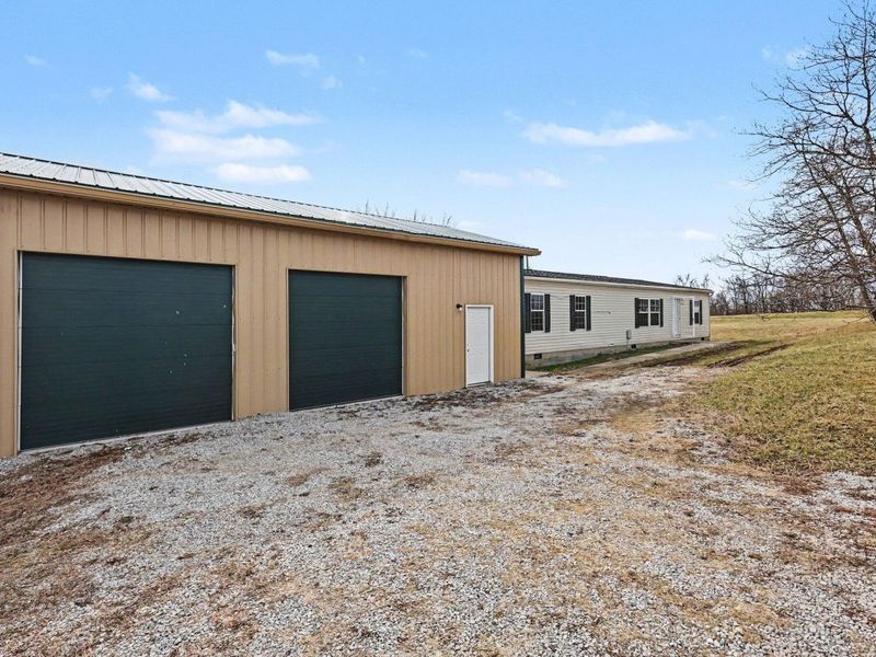 39 Greenwood Portland Road, Demossville, KY 41033 Photo 22