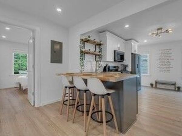 107 Mason St, Salem, MA 01970