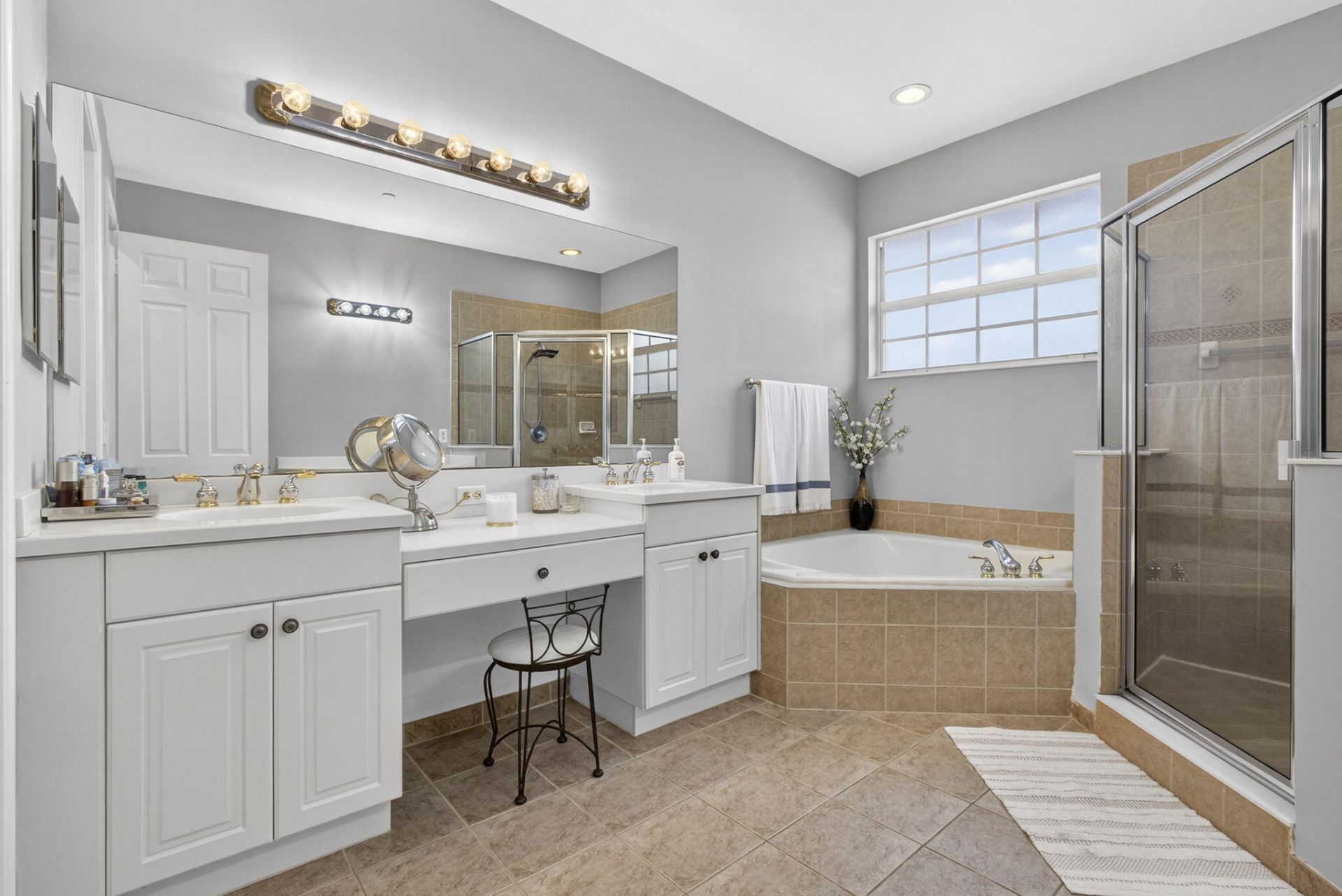 12 Nottingham Place, Boynton Beach, FL 33426 Photo