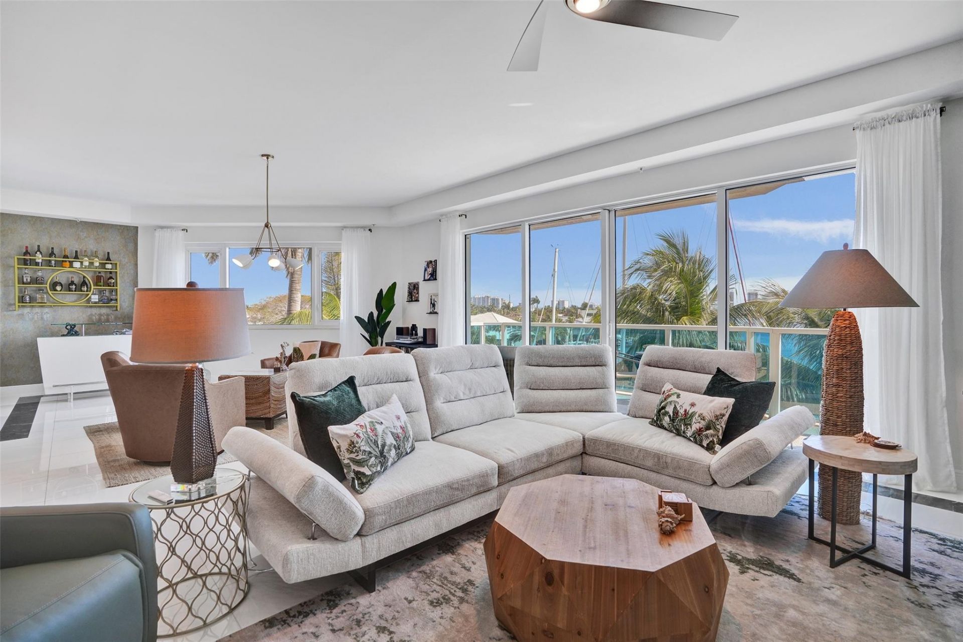 516 Hendricks Isle, Unit 4A, Fort Lauderdale, FL 33301 Photo