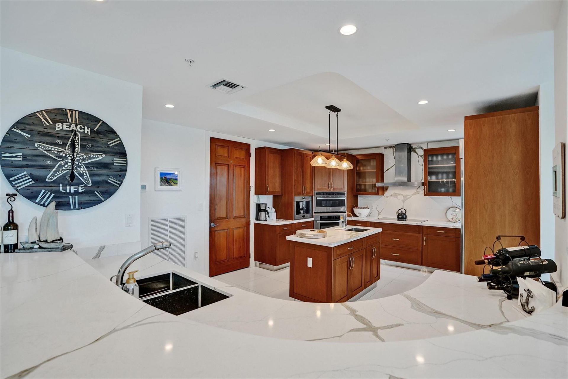 516 Hendricks Isle, Unit 4A, Fort Lauderdale, FL 33301 Photo
