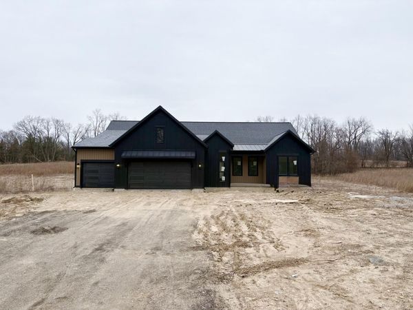 7769 96th Street SE, Alto, MI 49302