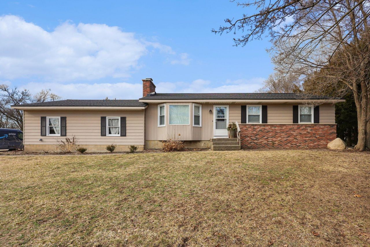 625 Summerset Drive, Jenison, MI 49428 Main Photo