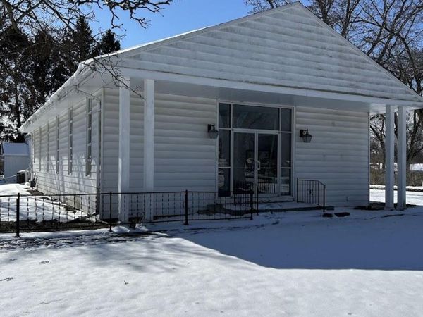 2451 Spansail, Niles, MI 49120