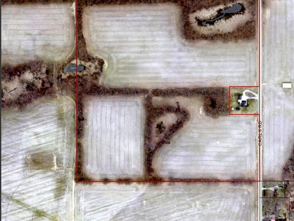 39A Carls Road, Sturgis, MI 49091