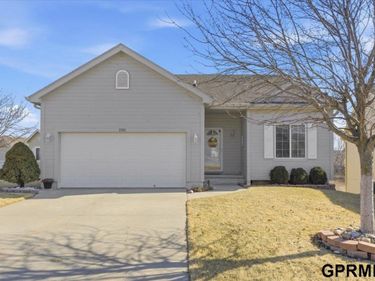 15001 Tibbles Street, Omaha, NE 68116