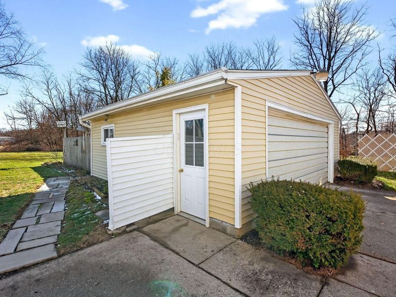 1724 S Belmont Avenue, Springfield, OH 45505 Photo 52