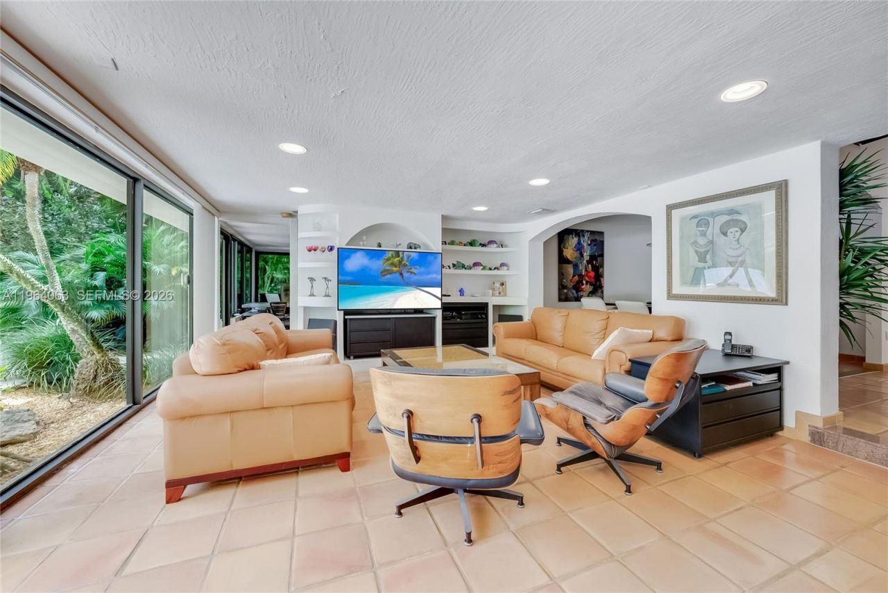 278 S Island Dr, Golden Beach, FL 33160 Photo