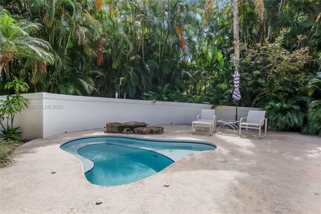 278 S Island Dr, Golden Beach, FL 33160 Photo