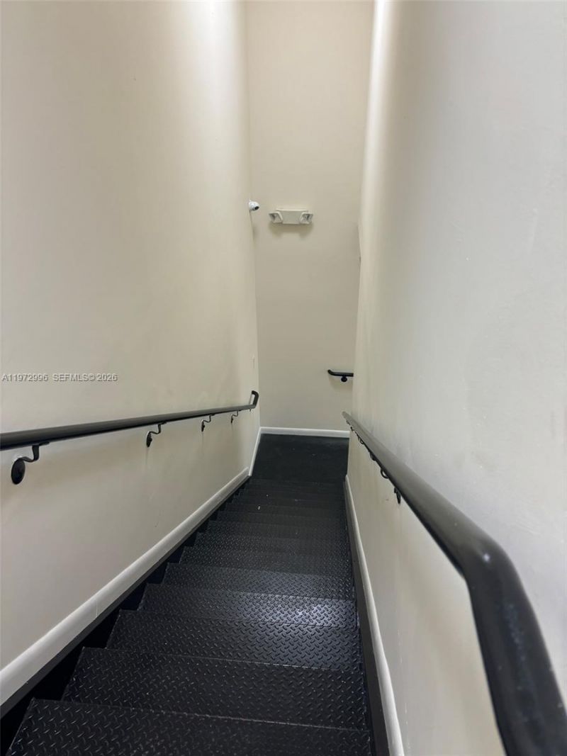 8212 NW 30th Ter , Doral, FL 33122 Photo