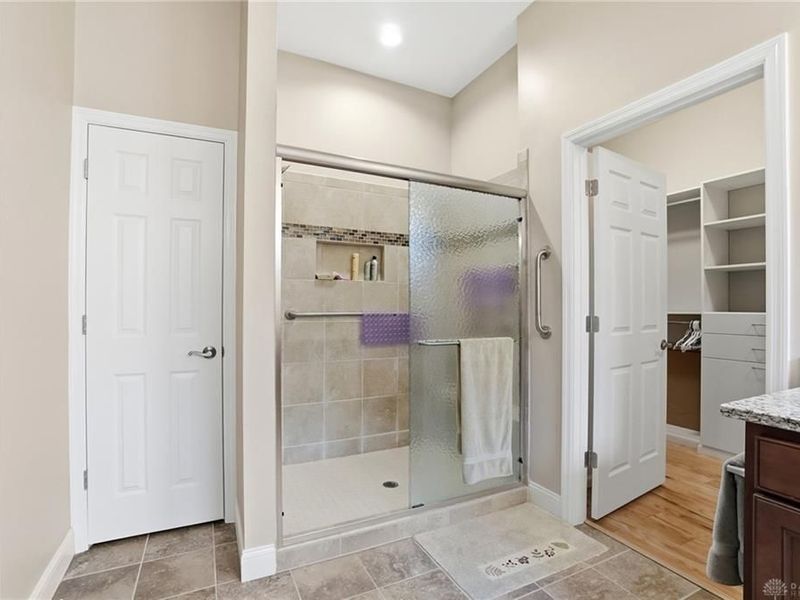 575 Carrick Drive, Dayton, OH 45458 Photo 18