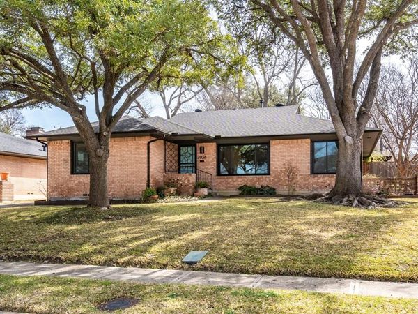 7036 Freemont Street, Dallas, TX 75231