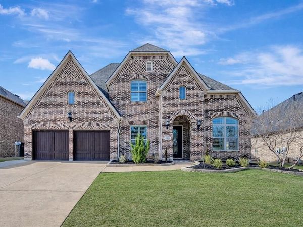 1009 Holston Hills Trail, Roanoke, TX 76262
