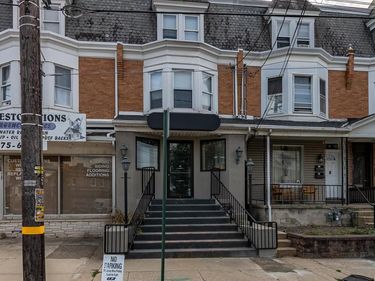 4 W LANCASTER AVENUE , READING, PA 19607