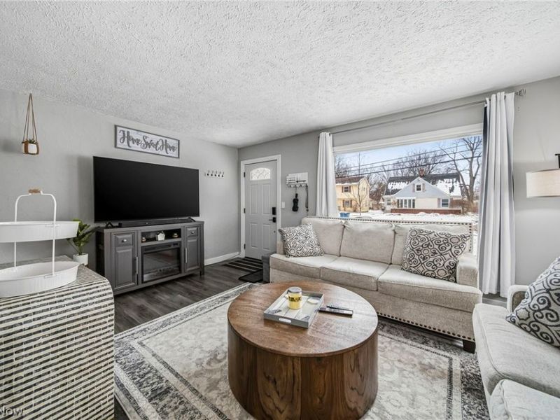 1257 Waverly Road, Eastlake, OH 44095 Photo 5