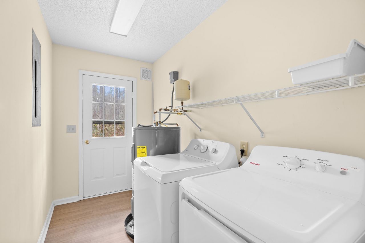 437 Deer Run Ave.  Photo 13