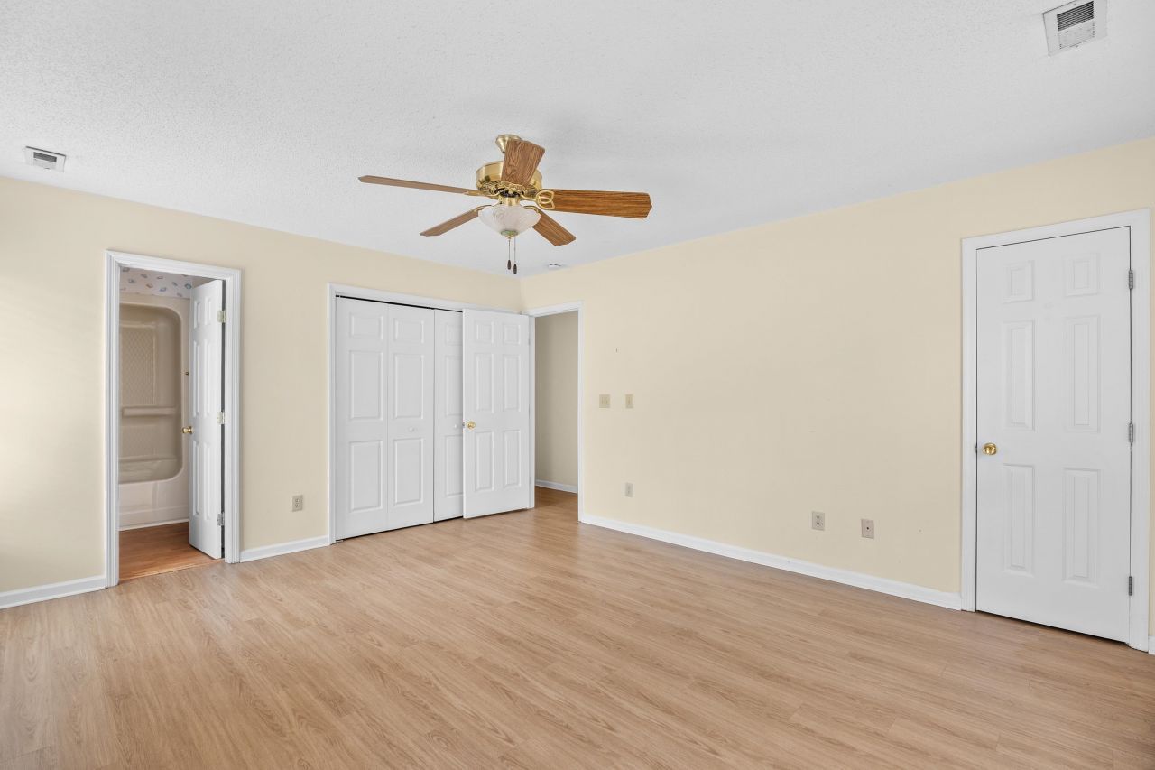 437 Deer Run Ave.  Photo 18