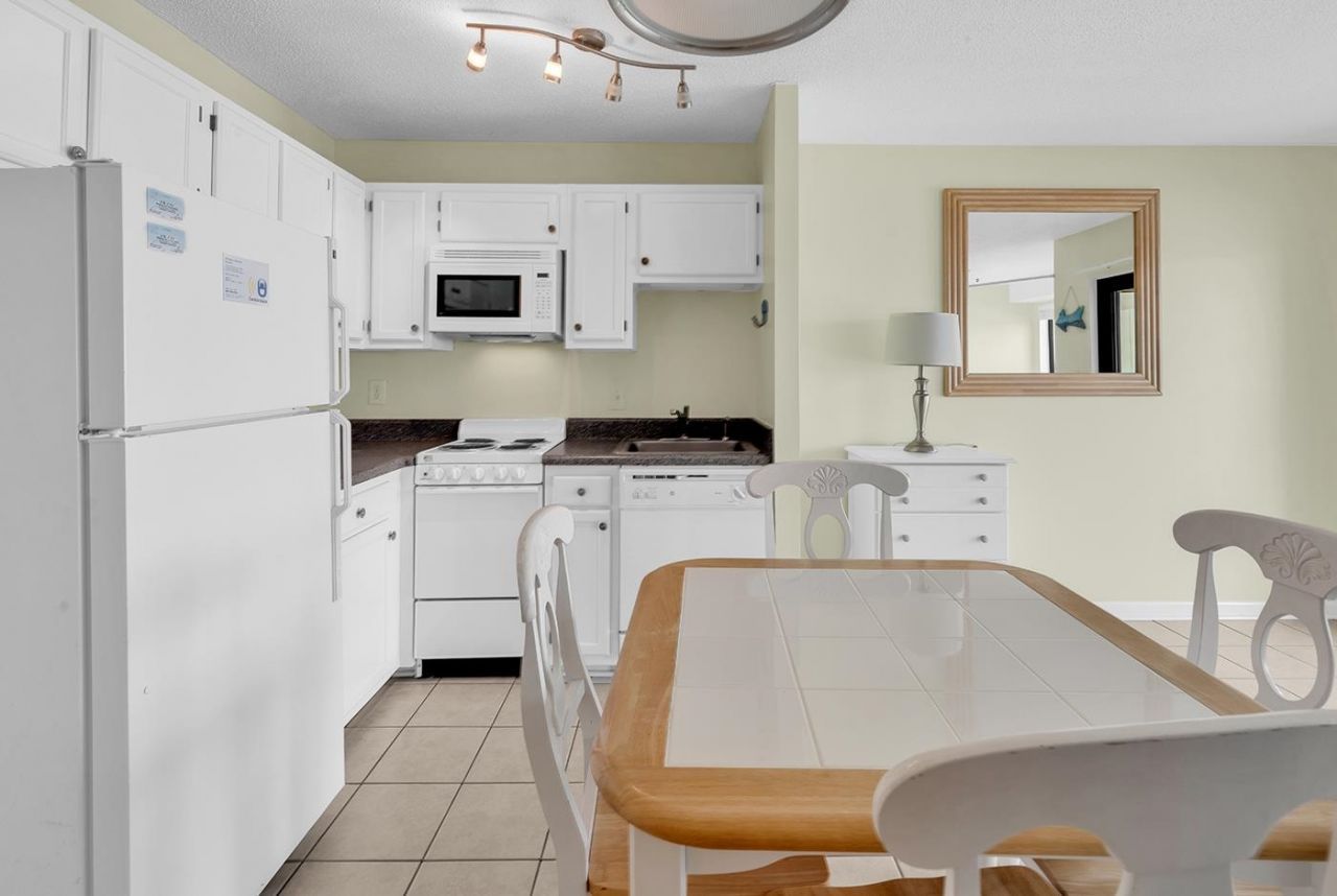 5905 S Kings Highway Photo 25