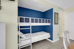 5905 S Kings Highway photo 4