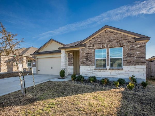 322 Arnage DR, Hutto, TX 78634