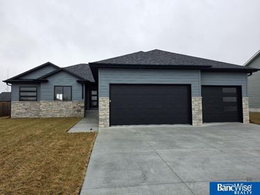 500 Railroad Street, Hallam, NE 68368
