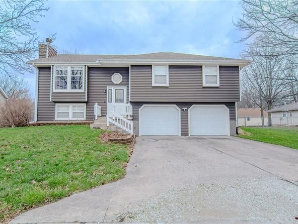 97 Pioneer Street, Garden City, MO 64747