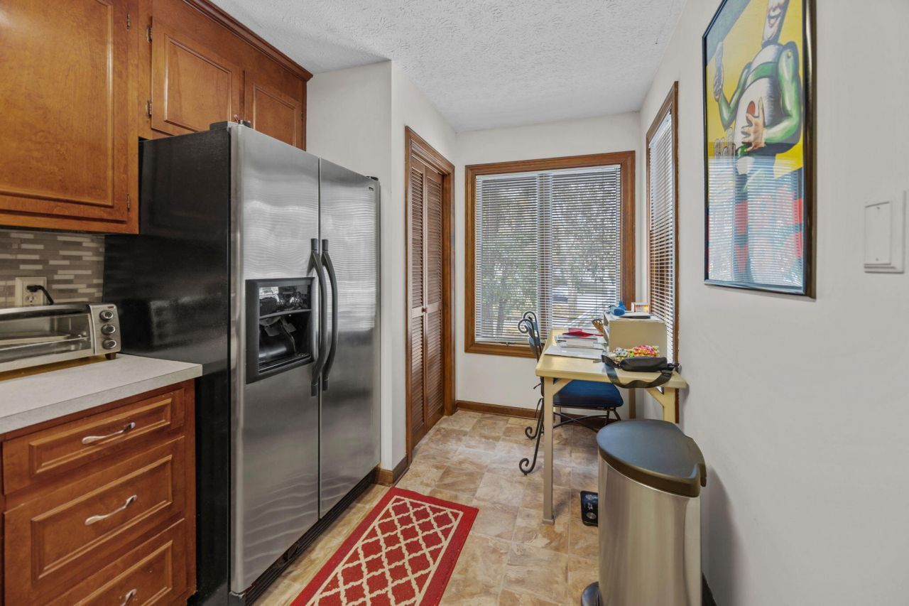 1715 Greystone Boulevard Photo 11