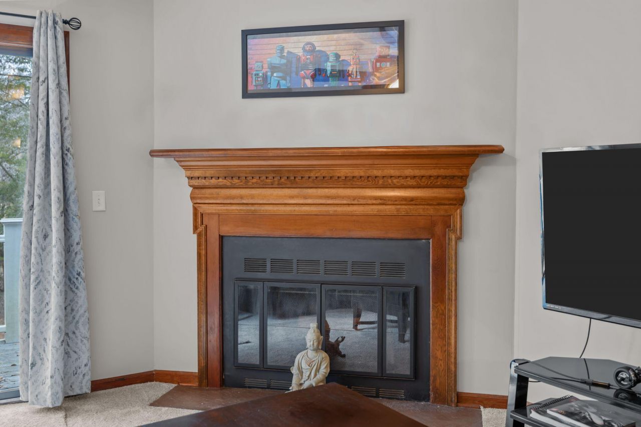 1715 Greystone Boulevard Photo 7