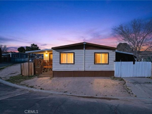 3300 W 15th St Street, Unit 50, Rosamond, CA 93560
