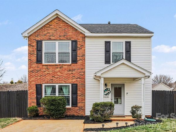 1636 Clooney Lane, Charlotte, NC 28262