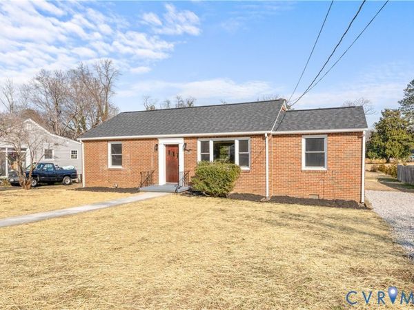 21417 Warren Avenue, South Chesterfield, VA 23803