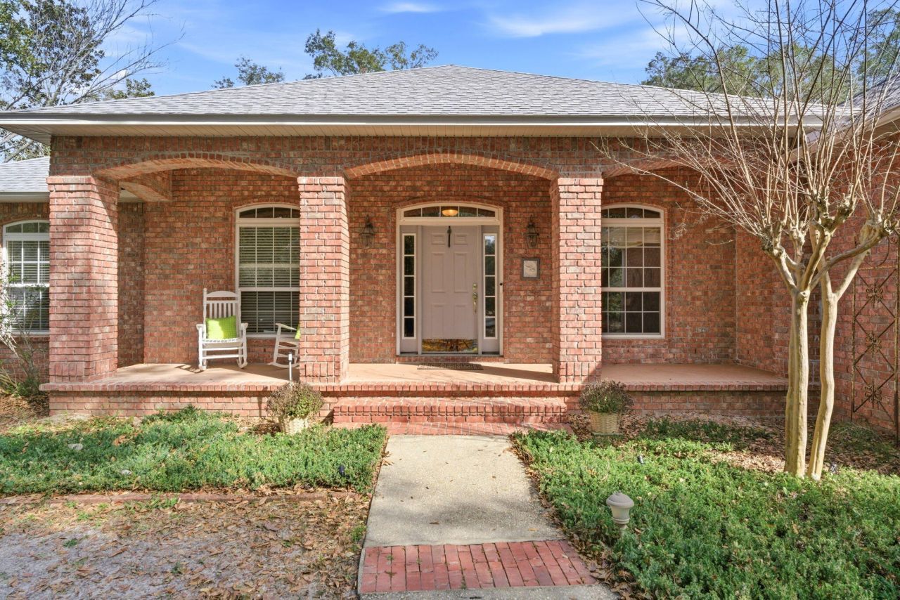 3166 Calle De Cortez, Navarre, FL 32566 Main Photo