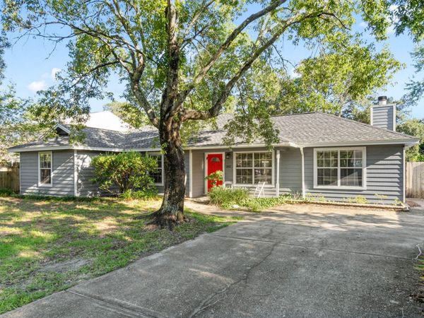 202 Stephen Avenue, Mary Esther, FL 32569