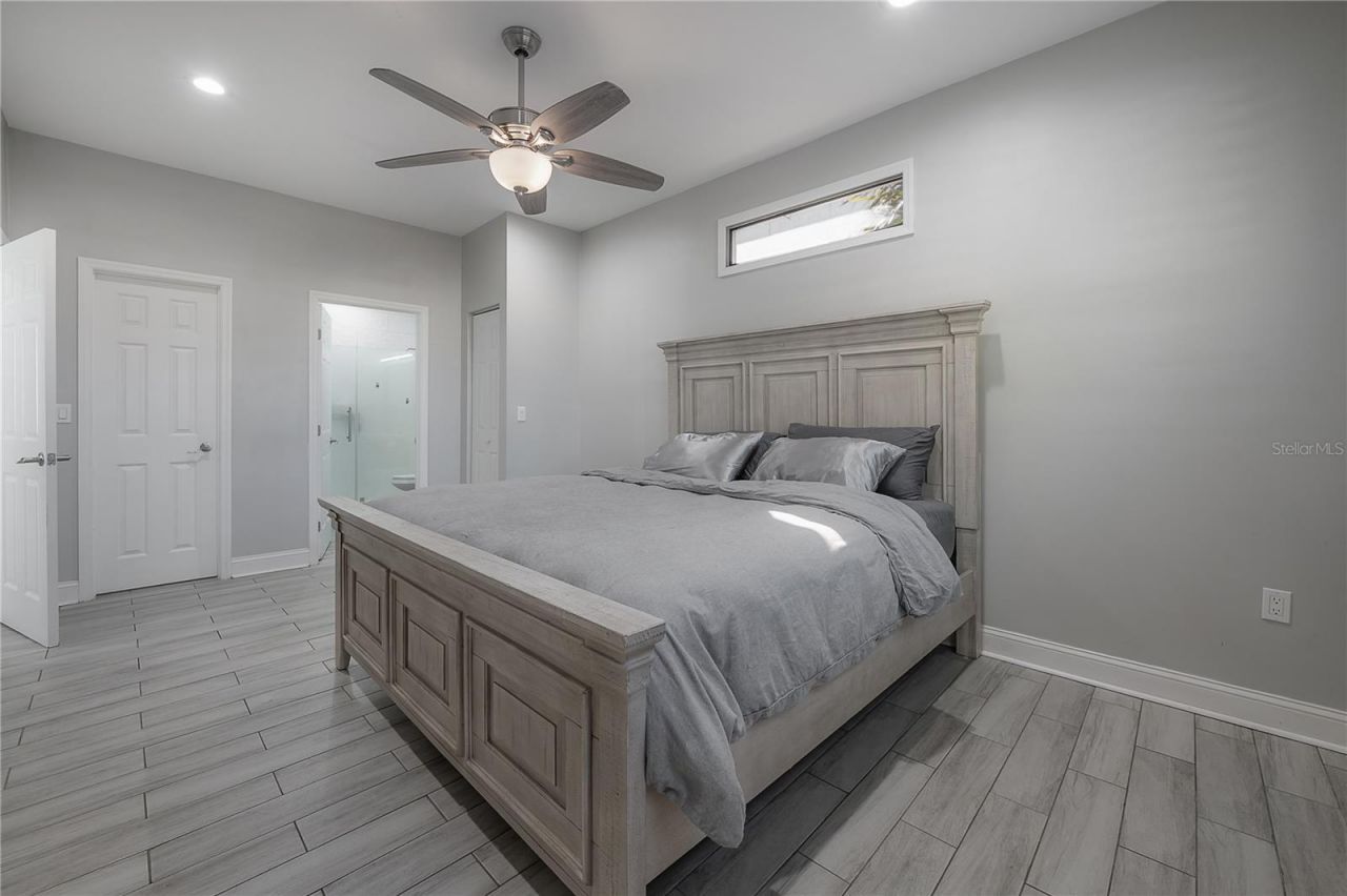 2341 W Chestnut Street, Tampa, FL 33607 Photo