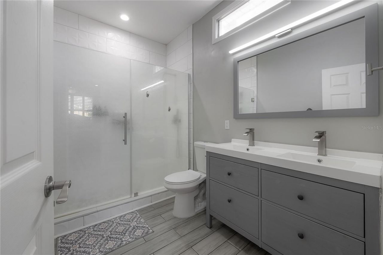 2341 W Chestnut Street, Tampa, FL 33607 Photo