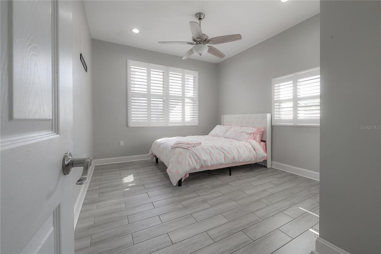 2341 W Chestnut Street, Tampa, FL 33607 Photo