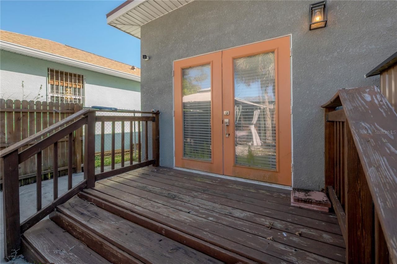 2341 W Chestnut Street, Tampa, FL 33607 Photo