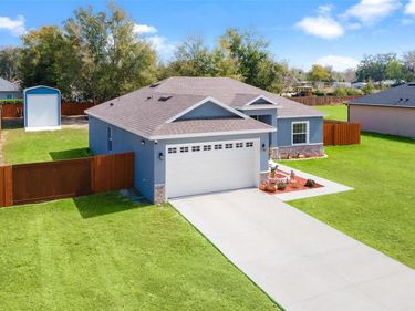 41428 TARPON AVENUE , UMATILLA, FL 32784