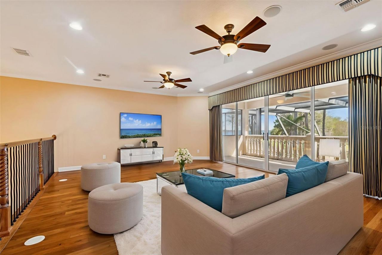 2630 Grand Lakeside Drive, Palm Harbor, FL 34684 Photo