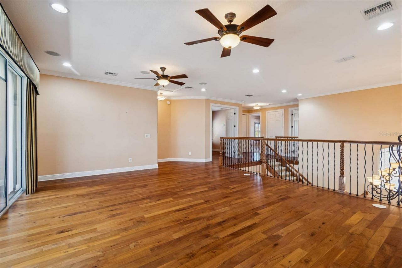 2630 Grand Lakeside Drive, Palm Harbor, FL 34684 Photo