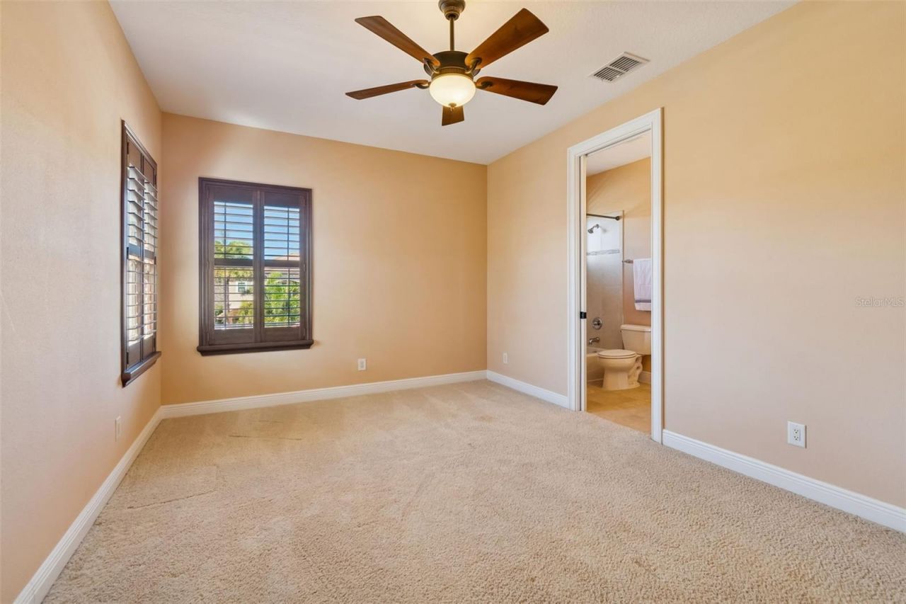 2630 Grand Lakeside Drive, Palm Harbor, FL 34684 Photo