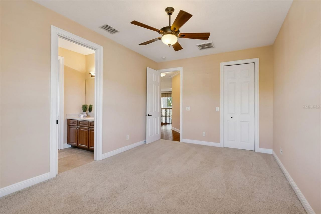 2630 Grand Lakeside Drive, Palm Harbor, FL 34684 Photo