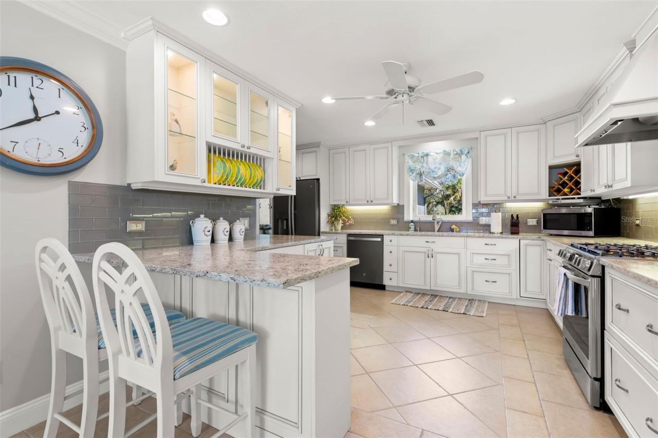 101 Shore Drive, Dunedin, FL 34698 Photo