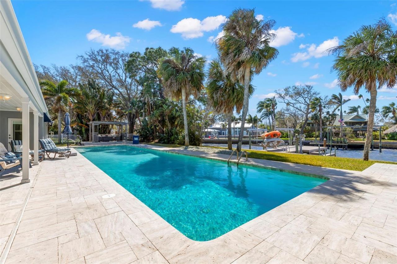 101 Shore Drive, Dunedin, FL 34698 Photo