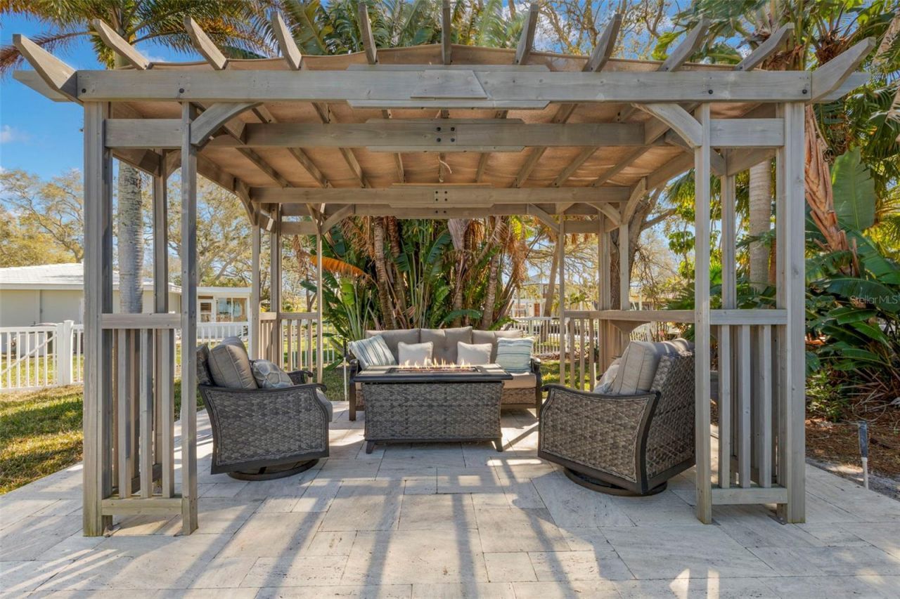 101 Shore Drive, Dunedin, FL 34698 Photo