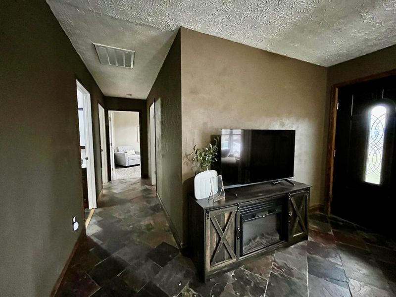 1454 Erwin Road , Jackson, OH 45640 Photo 15