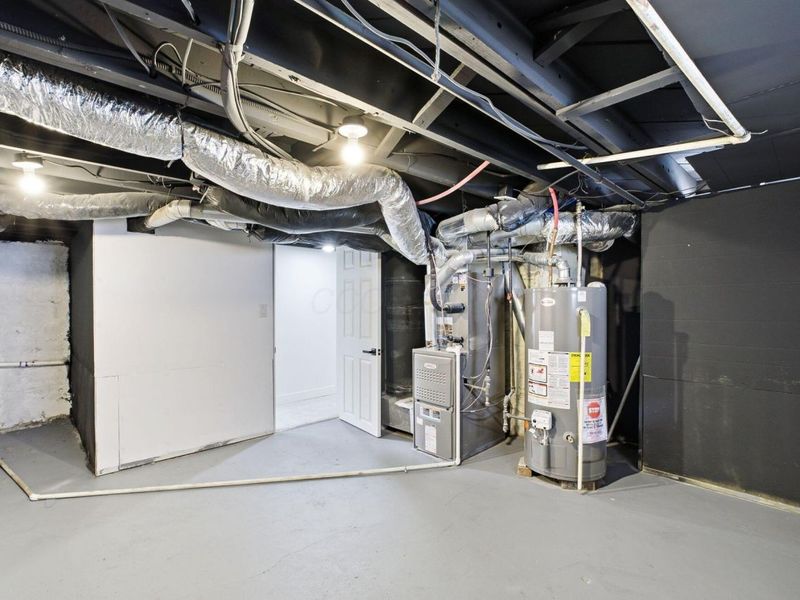 281 N Burgess Avenue, Columbus, OH 43204 Photo 29